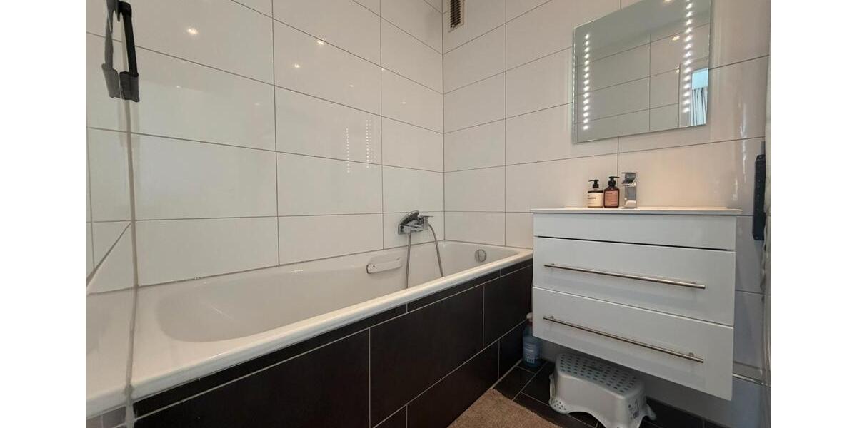 Etagenwohnung Monheim am Rhein - 3 Zimmer, 83 m&sup2;, 258.000&euro; | Angebot:26815436