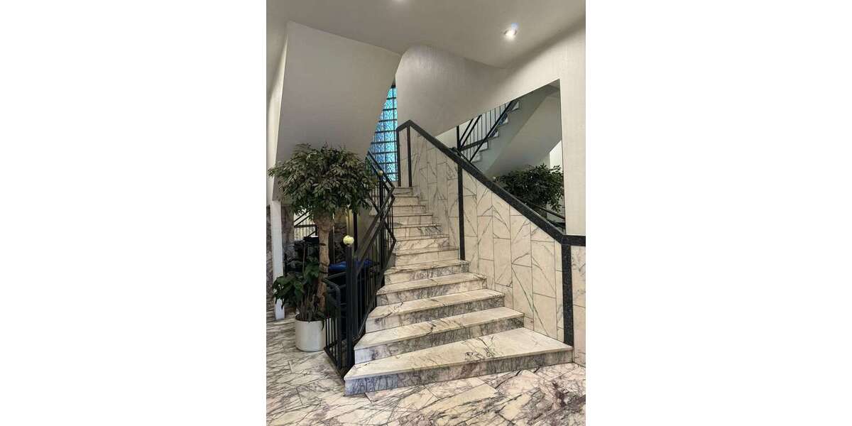 Zimmer Düsseldorf Stadtmitte - 1 Zimmer, 1.200&euro; | Angebot:26858975