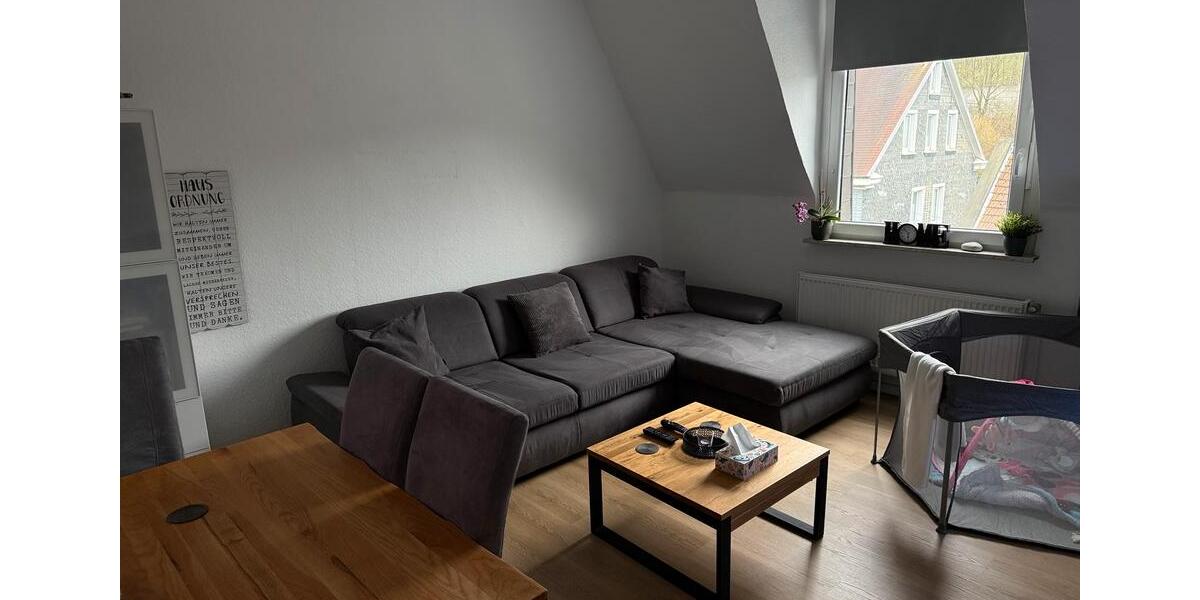 Etagenwohnung Wuppertal Gemarkung Langerfeld - 4 Zimmer, 110 m&sup2;, 1.100&euro; | Angebot:26041006