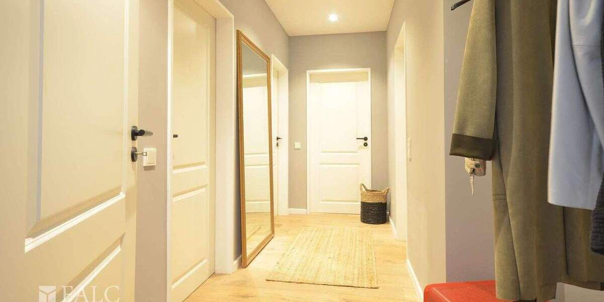 Einfamilienhaus Pulheim - 6 Zimmer, 235 m&sup2;, 699.000&euro; | Angebot:25743071