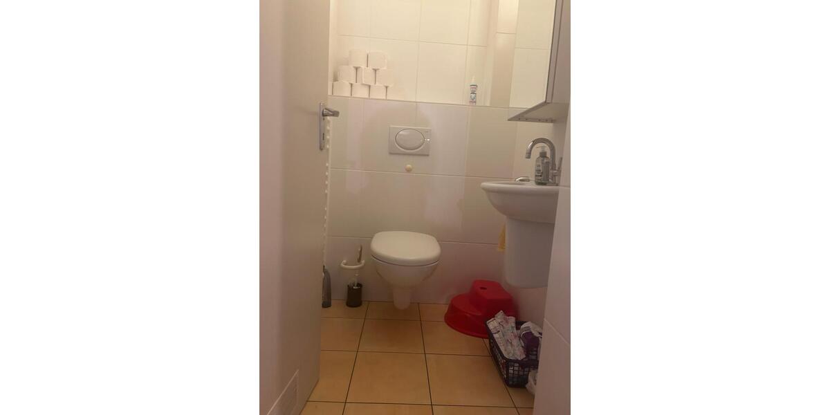 Etagenwohnung Wuppertal Cronenberg - 3 Zimmer, 82 m&sup2;, 615&euro; | Angebot:26294694