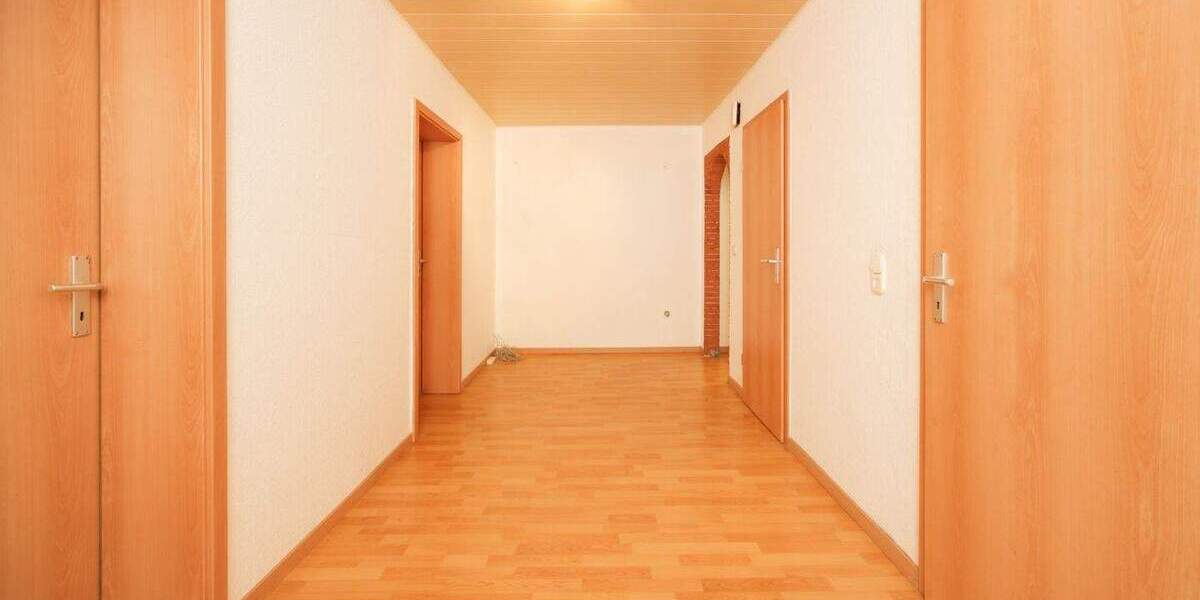 Etagenwohnung Wuppertal Barmen - 3 Zimmer, 87 m&sup2;, 150.000&euro; | Angebot:25865346