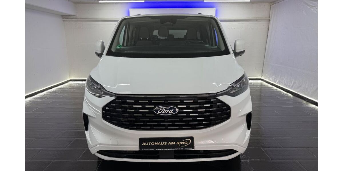 Ford Tourneo Custom 39.000 km 41.499 &euro; Ratingen bei Düsseldorf 40878