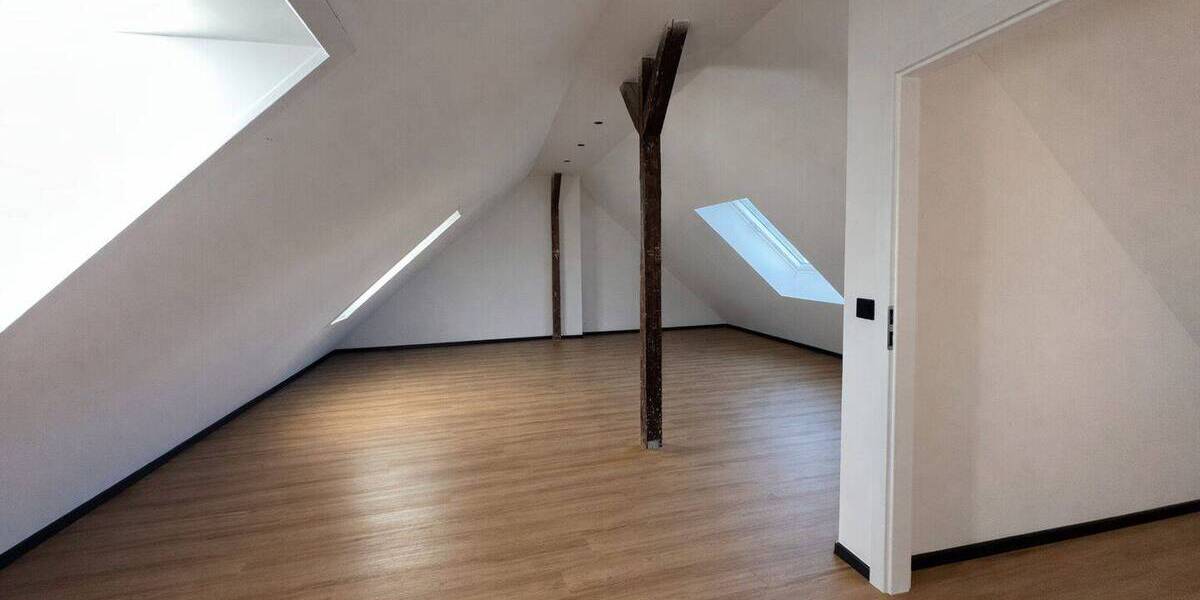 Einfamilienhaus Solingen / Wald Wald - 8 Zimmer, 323 m&sup2;, 1.190.000&euro; | Angebot:26043666