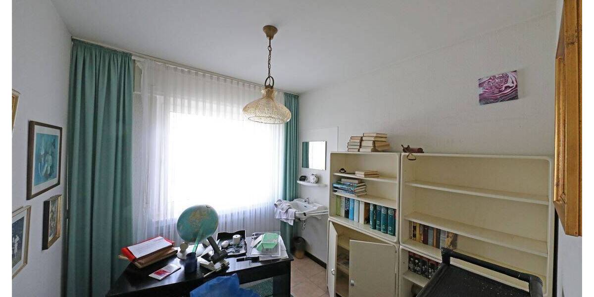 Mehrfamilienhaus, Wohnhaus Düsseldorf Stockum - 4 Zimmer, 125 m&sup2;, 549.000&euro; | Angebot:26277429