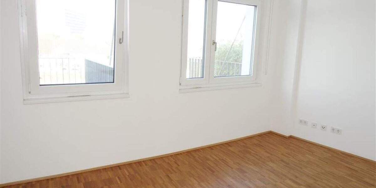 Etagenwohnung Düsseldorf Flingern Nord - 2 Zimmer, 61 m&sup2;, 1.019&euro; | Angebot:25747652