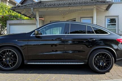 Mercedes-Benz GLE 350 134.000 km 40.000 &euro; Bergisch Gladbach 51469