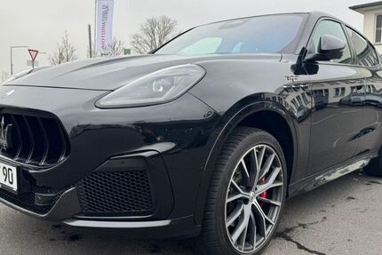 Maserati Grecale 42.800 km 82.980 &euro; Köln 50829