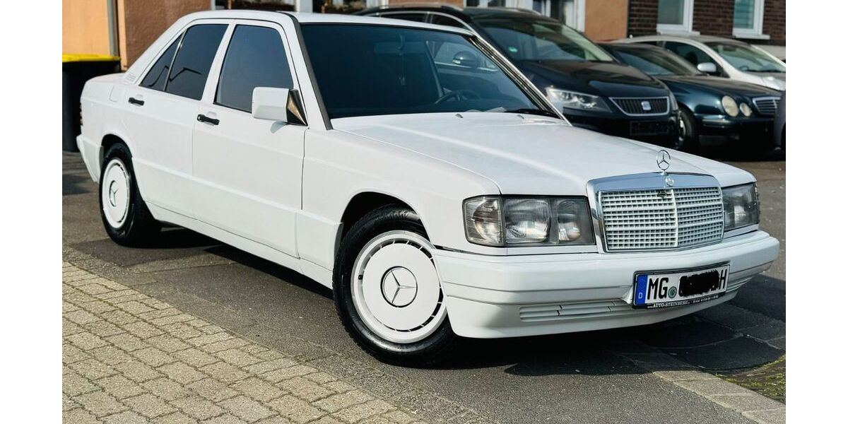 Mercedes-Benz 190 95.000 km 8.999 &euro; Bergisch Gladbach 51467