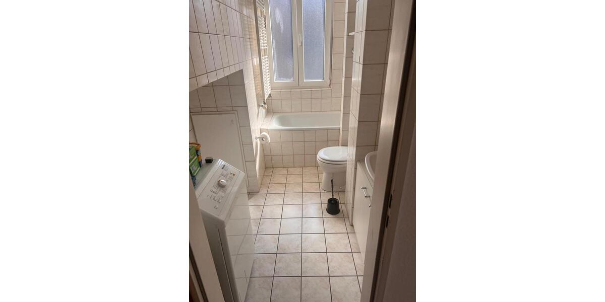 Dachgeschoßwohnung Wuppertal Elberfeld - 2 Zimmer, 65 m&sup2;, 880&euro; | Angebot:24611253