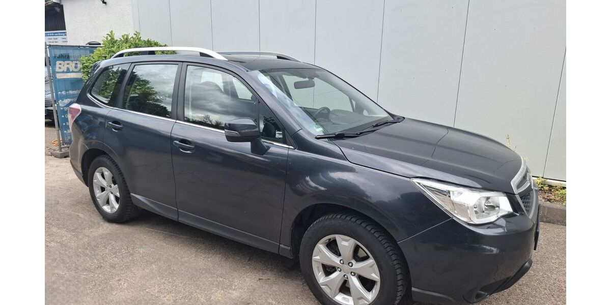 Subaru Forester 186.608 km 6.895 &euro; Köln 51107