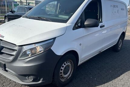 Mercedes-Benz Vito 220.000 km 4.999 &euro; Köln 50999