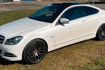 Mercedes-Benz C 350 212.500 km 12.200 &euro; Remscheid 42857