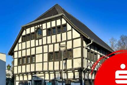 Haus Hilden - 11 Zimmer, 280 m&sup2;, 695.000&euro; | Angebot:26316109