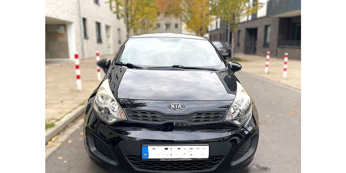 Kia Rio 59.950 km 6.850 &euro; Düsseldorf 40227