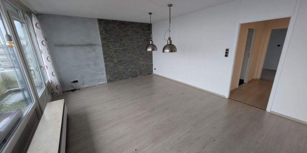Etagenwohnung Wuppertal Elberfeld - 3 Zimmer, 92 m&sup2;, 224.000&euro; | Angebot:25760371