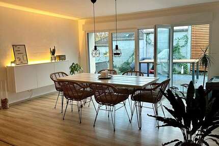 Wohnung Wuppertal Gemarkung Elberfeld - 2.5 Zimmer, 152 m&sup2;, 1.500&euro; | Angebot:26308204