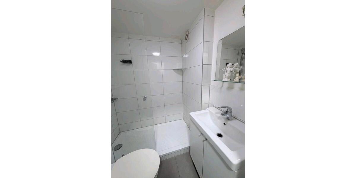 Etagenwohnung Düsseldorf Stadtbezirk 2 - 1 Zimmer, 29 m&sup2;, 1.150&euro; | Angebot:25867975