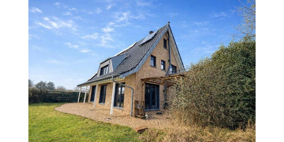 Mehrfamilienhaus, Wohnhaus Korschenbroich - 7 Zimmer, 225 m&sup2;, 1.200.000&euro; | Angebot:26253396