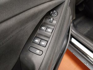 Opel Crossland X Ultimate-Paket Komfort-Paket Head-Up N 9.615 km 21.480 &euro; HAAN 42781