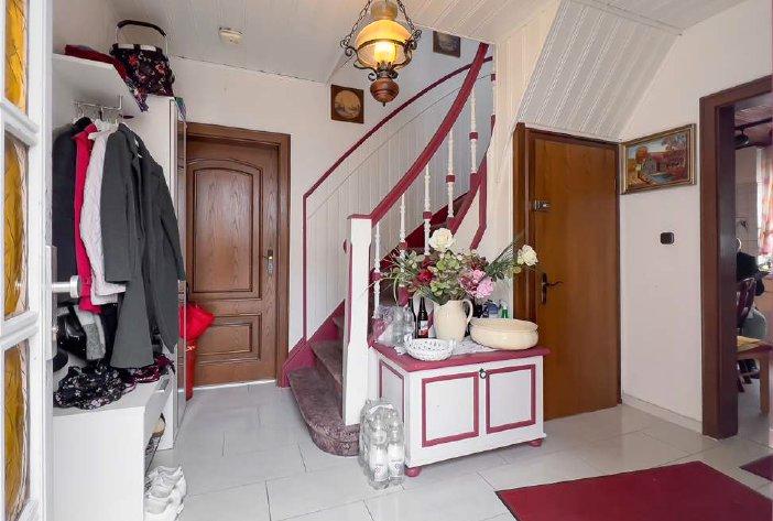 Doppelhaushälfte Remscheid Reinshagen - 3 Zimmer, 95 m&sup2;, 268.000&euro; | Angebot:26123094