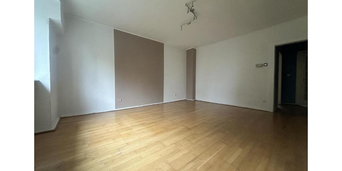 Etagenwohnung Wuppertal Gemarkung Langerfeld - 4 Zimmer, 107 m&sup2;, 860&euro; | Angebot:25648690