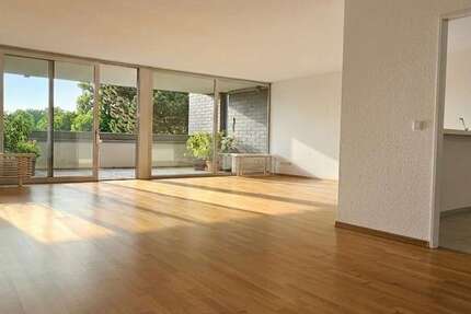 Wohnung Düsseldorf Stadtbezirk 5 - 3 Zimmer, 127 m&sup2;, 635.000&euro; | Angebot:25098102