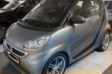 Smart ForTwo 83.000 km 7.500 &euro; Düsseldorf 40233