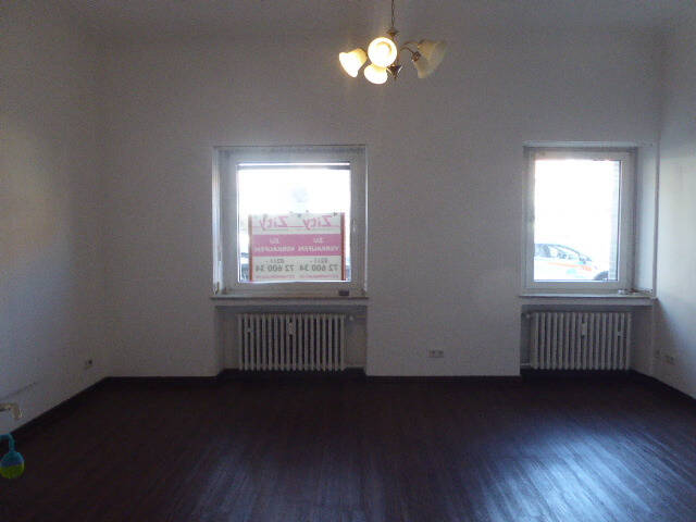 Gewerbeobjekt Düsseldorf Rath - 8 Zimmer, 156 m&sup2;, 350.000&euro; | Angebot:25665198