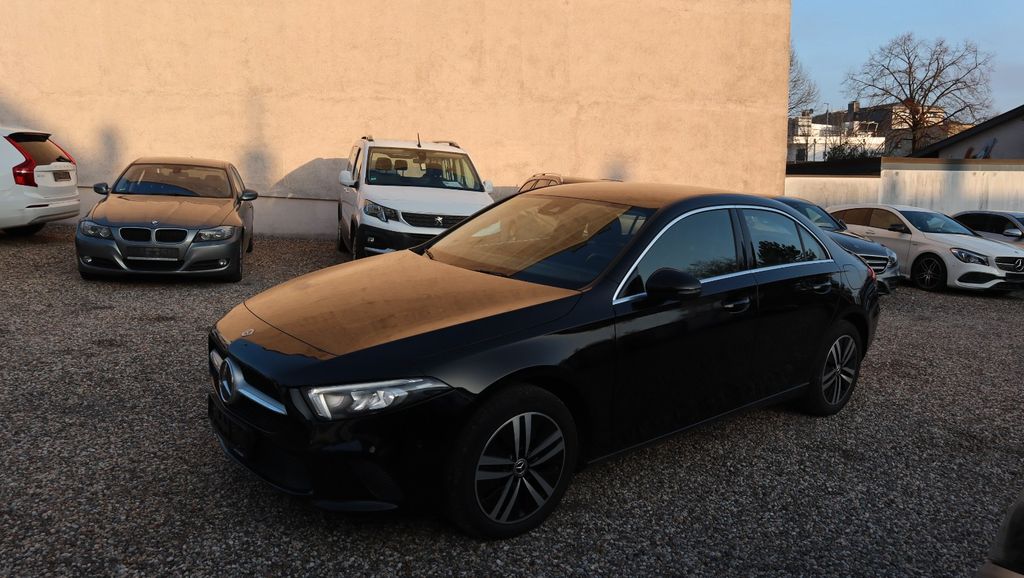 Mercedes-Benz A 250 71.641 km 21.990 &euro; Solingen 42653