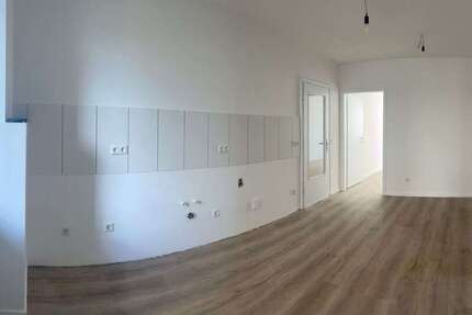 Wohnung Düsseldorf Pempelfort - 3 Zimmer, 85 m&sup2;, 945&euro; | Angebot:26225852