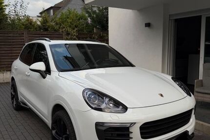 Porsche Cayenne 153.000 km 28.000 &euro; Langenfeld 40764