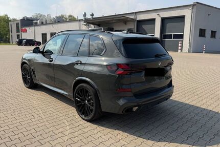 BMW X5 23.000 km 102.900 &euro; Düsseldorf 40217