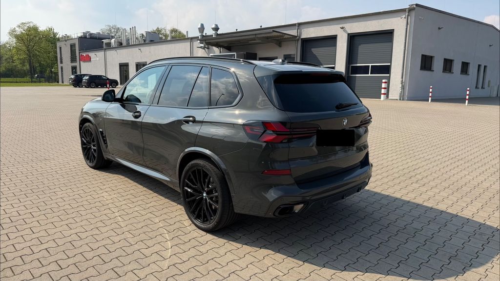 BMW X5 23.000 km 97.600 &euro; Düsseldorf 40217