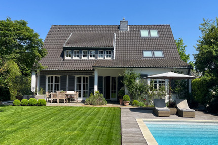 Haus Meerbusch Büderich - 9 Zimmer, 335 m&sup2;, 2.550.000&euro; | Angebot:26229702