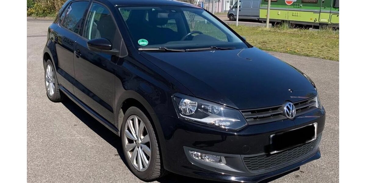 VW Polo 91.000 km 6.950 &euro; Düsseldorf 40595