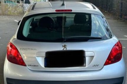 Peugeot 207 172.000 km 1.400 &euro; Neuss 41462