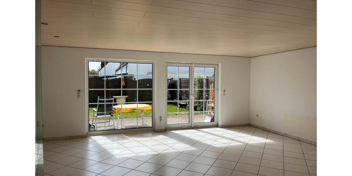 Reihenhaus Dormagen - 3 Zimmer, 124 m&sup2;, 480.000&euro; | Angebot:26233243