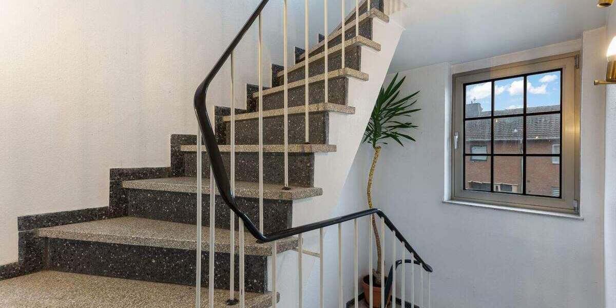 Reihenmittelhaus Korschenbroich - 7 Zimmer, 189 m&sup2;, 499.000&euro; | Angebot:25686404