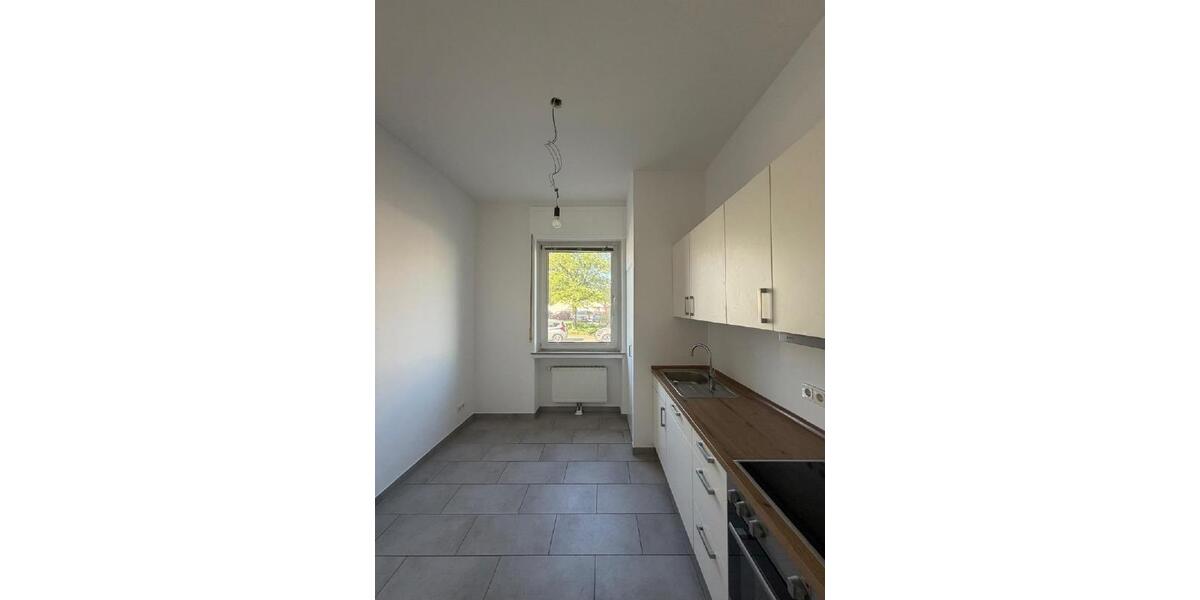Erdgeschoßwohnung Köln Lindenthal - 2 Zimmer, 68 m&sup2;, 1.400&euro; | Angebot:26637431