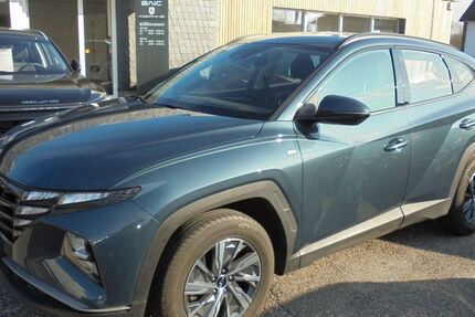 Hyundai TUCSON 49.700 km 22.490 &euro; Radevormwald 42477