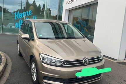 VW Touran 268.000 km 10.500 &euro; Remscheid 42859