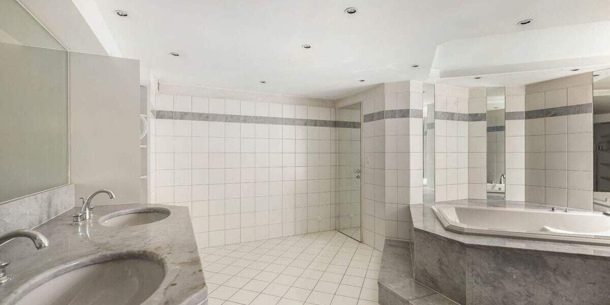 Doppelhaushälfte Köln Lövenich - 6 Zimmer, 147 m&sup2;, 620.000&euro; | Angebot:25686378