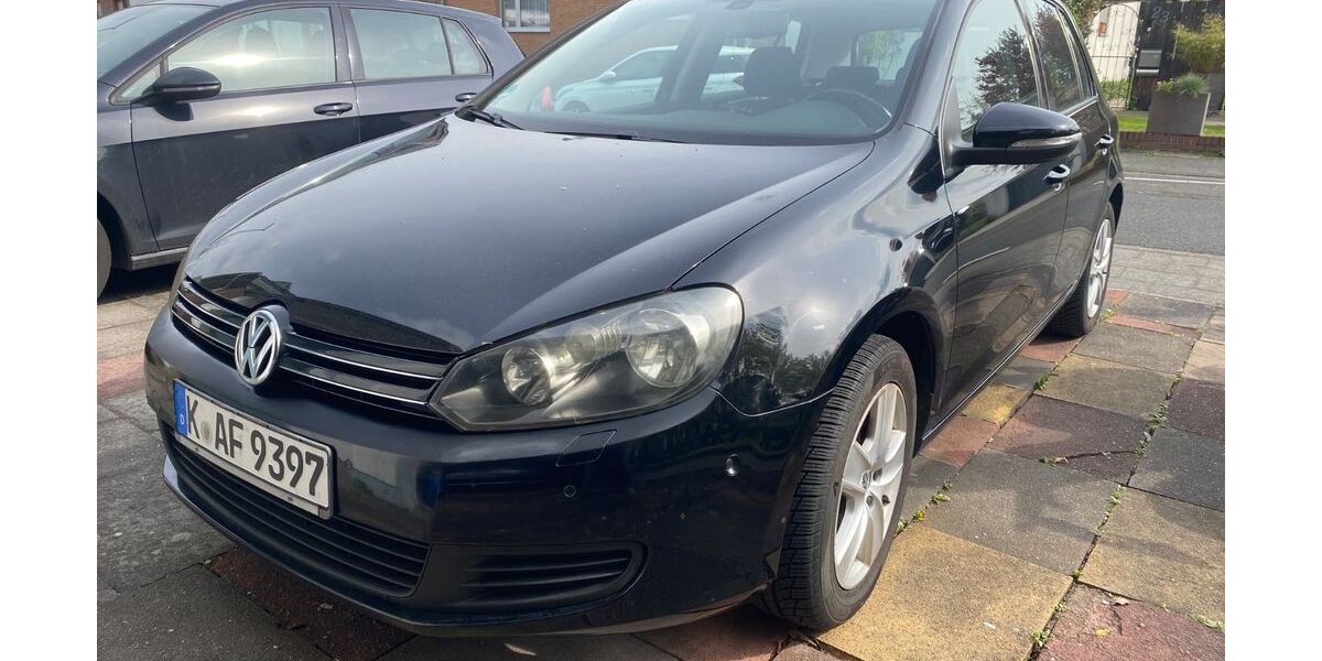 VW Golf 192.000 km 2.380 &euro; Köln 51061