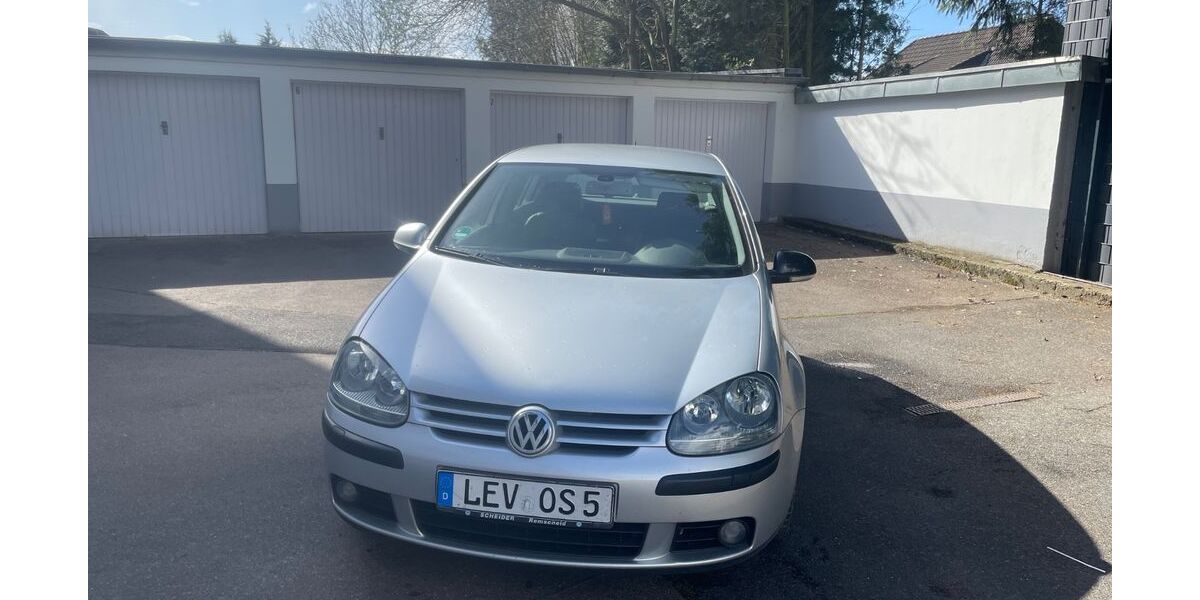 VW Golf 139.500 km 1.999 &euro; Leverkusen 51381