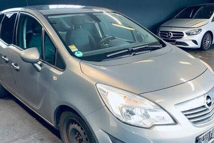 Opel Meriva 202.000 km 1.499 &euro; Hilden 40723