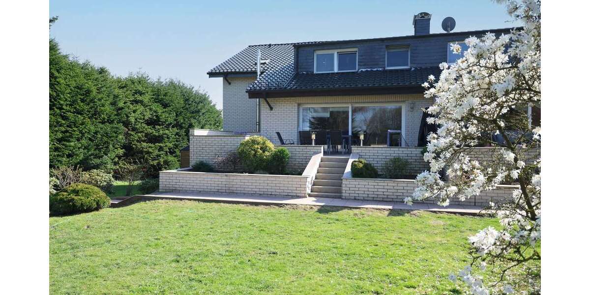 Einfamilienhaus Solingen Central - 5 Zimmer, 195 m&sup2;, 600.000&euro; | Angebot:26196787