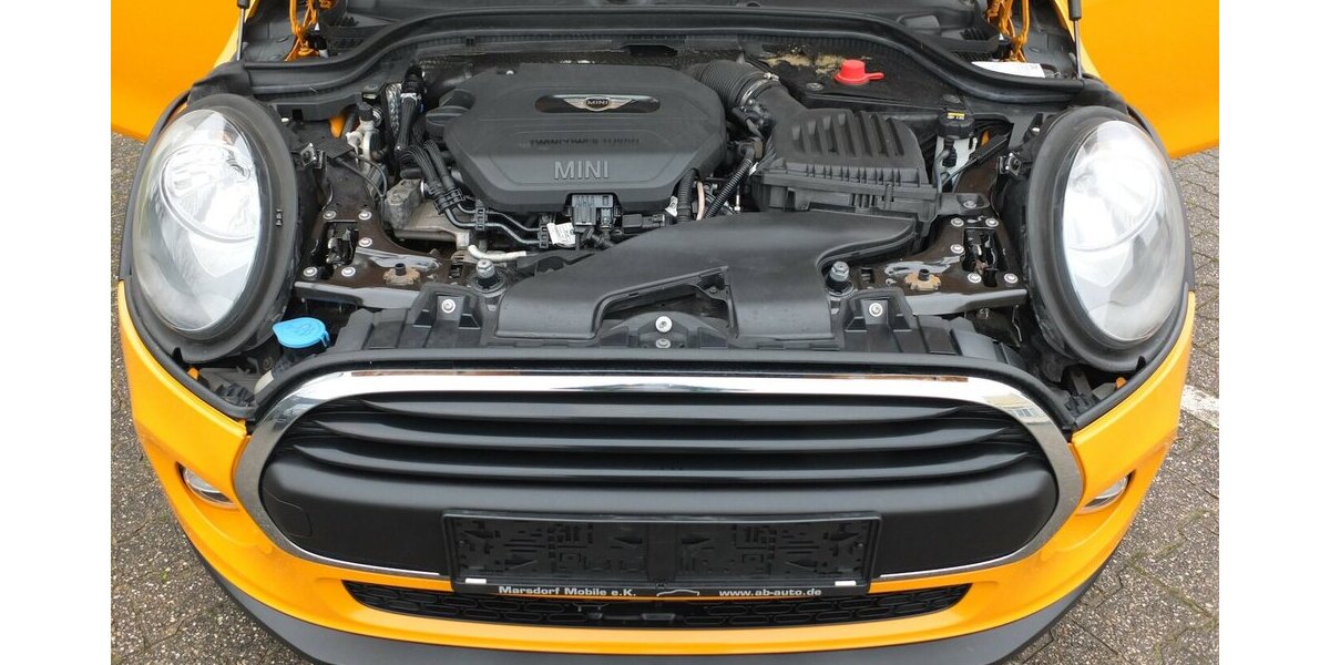 Mini One D KLIMAAUTOMATIK PDC SITZHEIZUNG WINTERREIFEN 122.875 km 8.500 &euro; Köln 50858