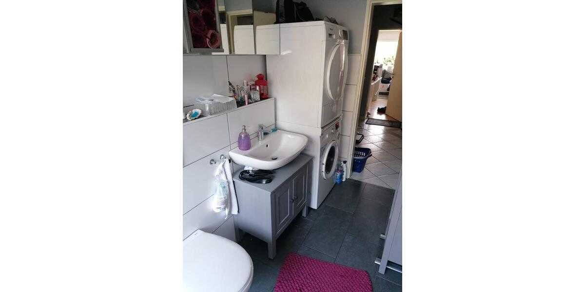 Etagenwohnung Remscheid Reinshagen - 4 Zimmer, 91 m&sup2;, 187.000&euro; | Angebot:26237091