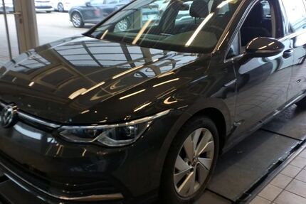 VW Golf 49.868 km 25.450 &euro; Langenfeld 40764